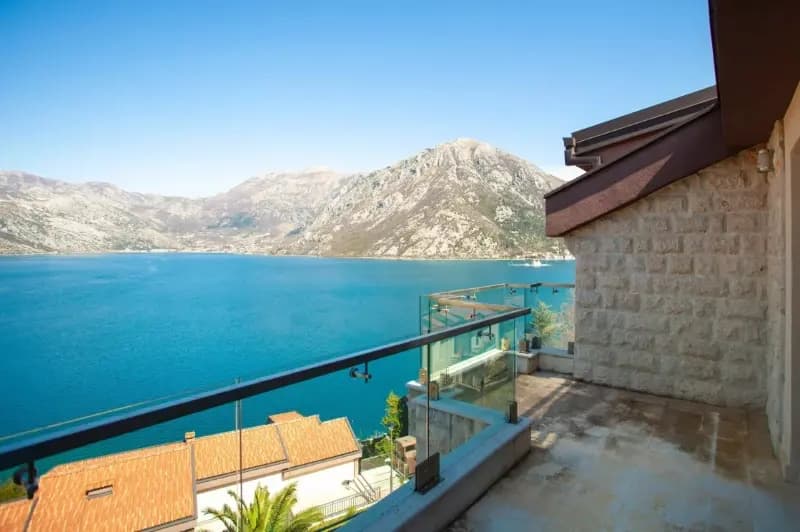 Kostanjica – lüks bir komplekste iki odalı daire