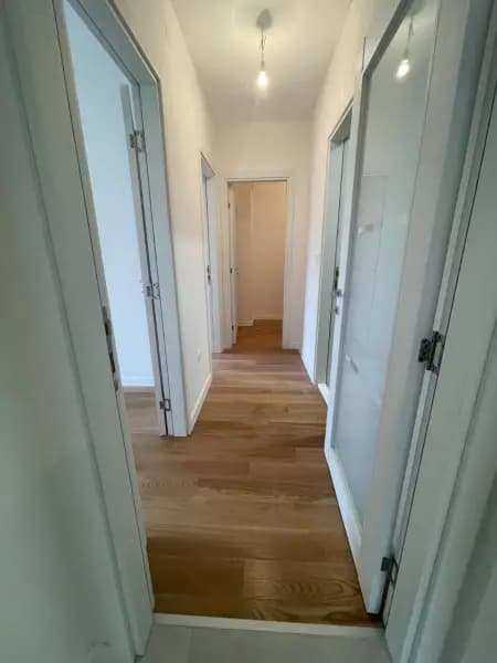 Оренда, трикімнатна квартира, 97м², Central Point, Подгориця