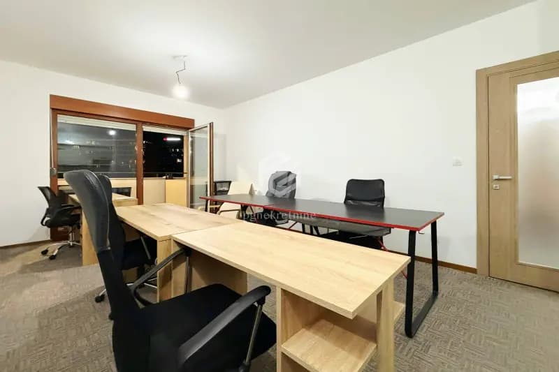 İki odalı daire 70m2 + garaj, Master kvart – Podgorica
