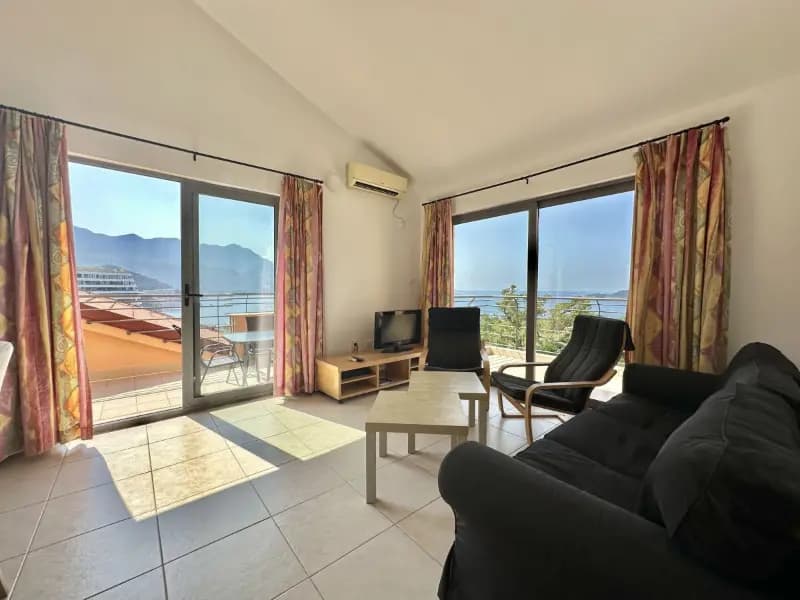 Satılık, iki odalı Daire, 80m², Becici, Budva