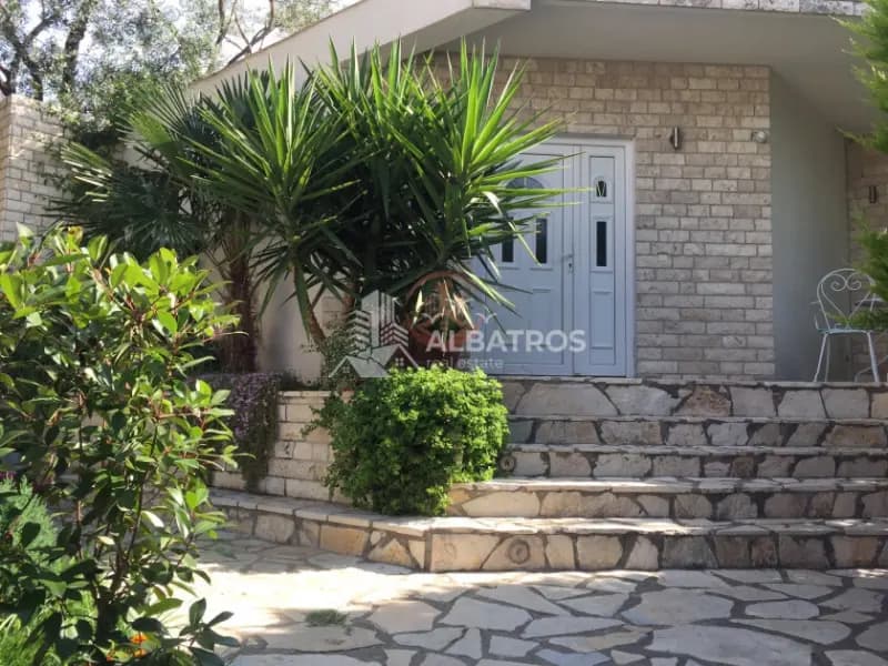 A two-bedroom house of 90m² is for rent in Susanj, Bar.