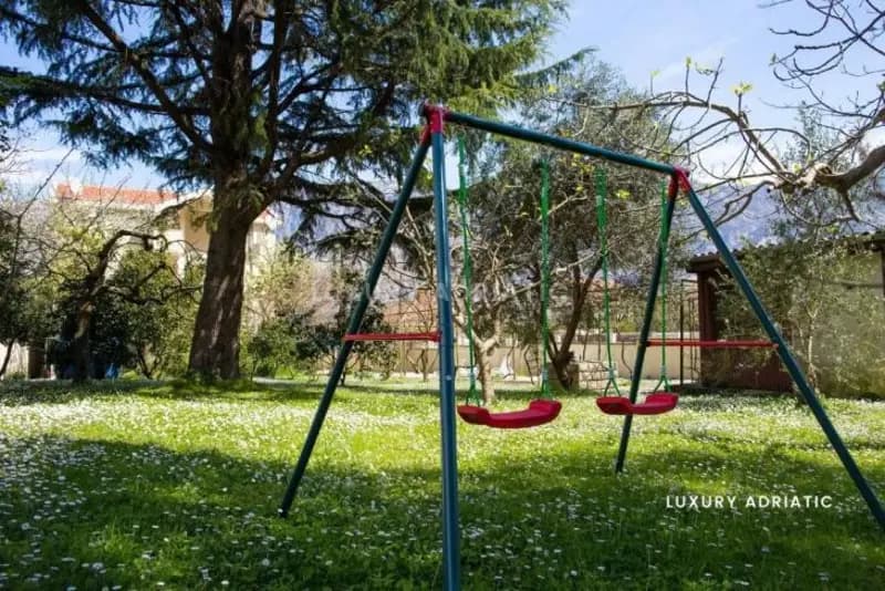 Yatırım için en iyisi! Büyük arsası olan otel. Denize 1. sıra!