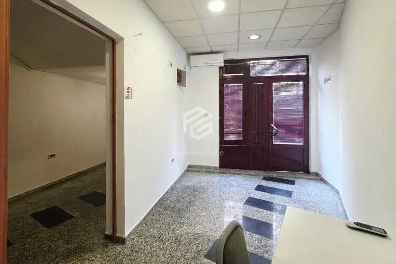 Commercial space 25m2, Preko Morače – Podgorica