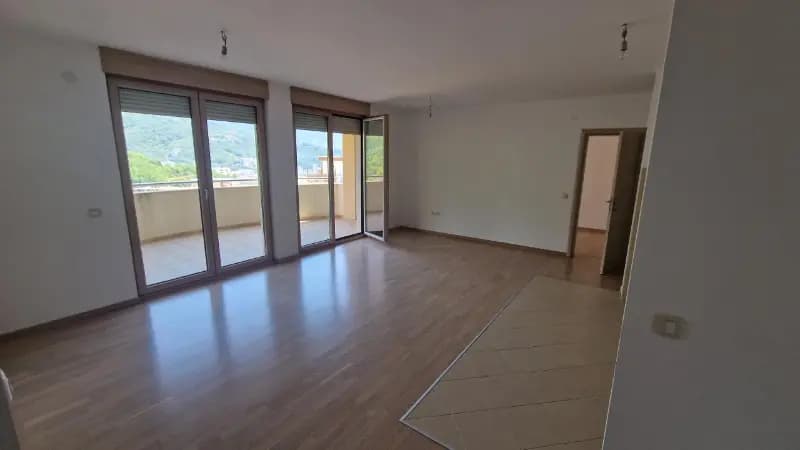 Prodaja, dvosoban stan, 105m², Becici, Budva
