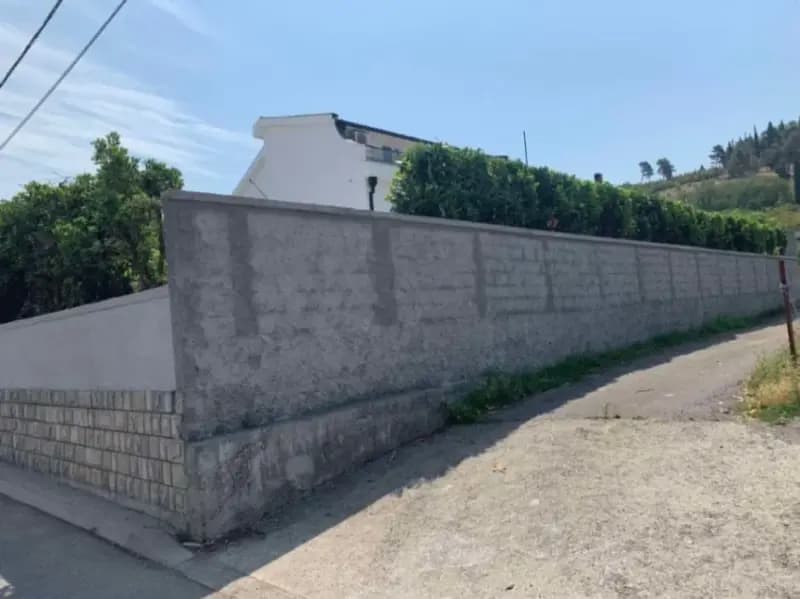 Izdavanje, kuća, 260m², Zagorič, Podgorica