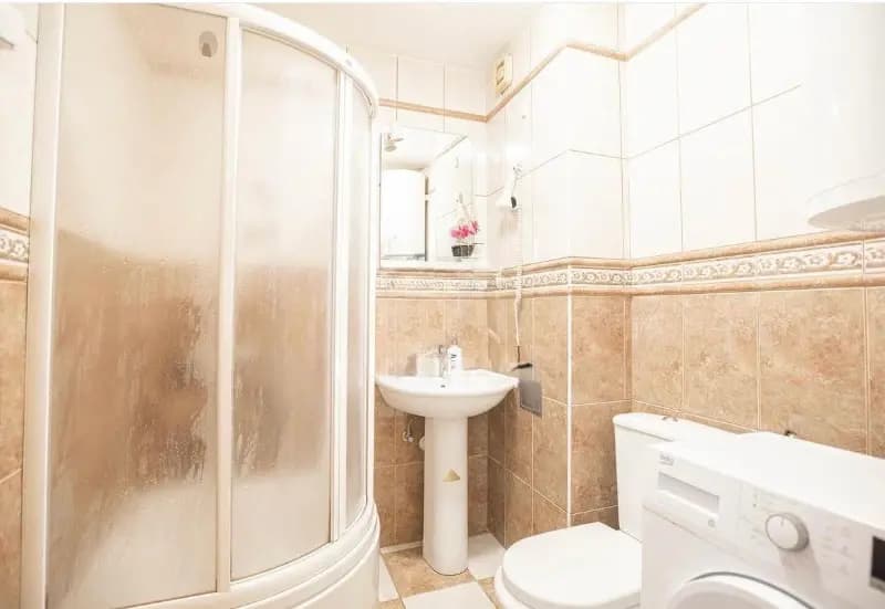 Оренда, двокімнатна квартира, 68м², Старий Аеродром, Подгориця