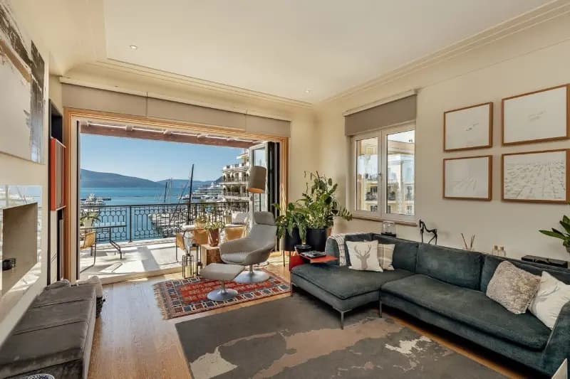 Apartment in Porto Montenegro No. 3012