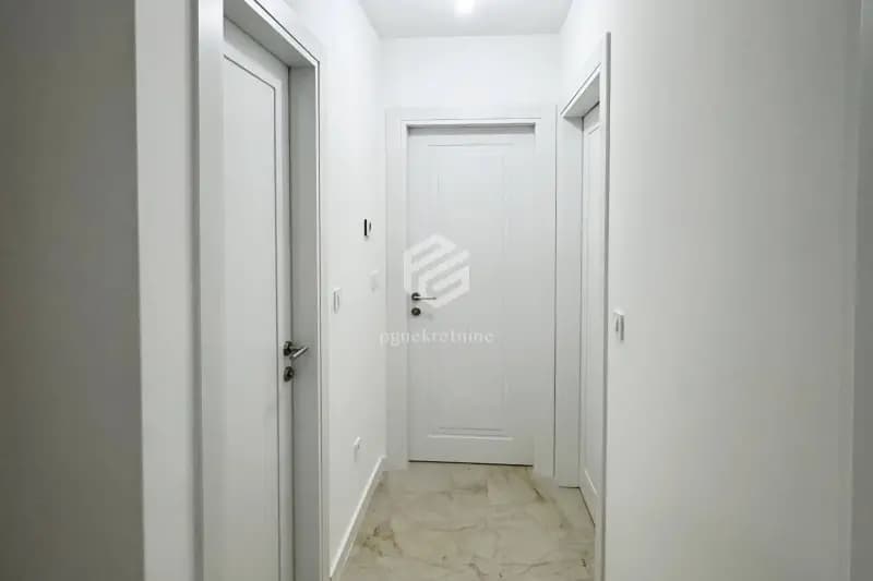 Two-room unfurnished apartment 64m2, Tološki Apartments – Podgorica