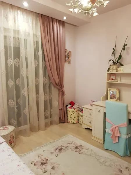 Оренда, трикімнатна квартира, 100м², Сіті Кварт, Подгориця
