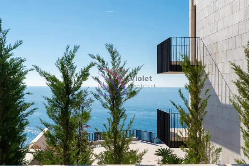 For sale, villa, 580m², Reževići, Budva