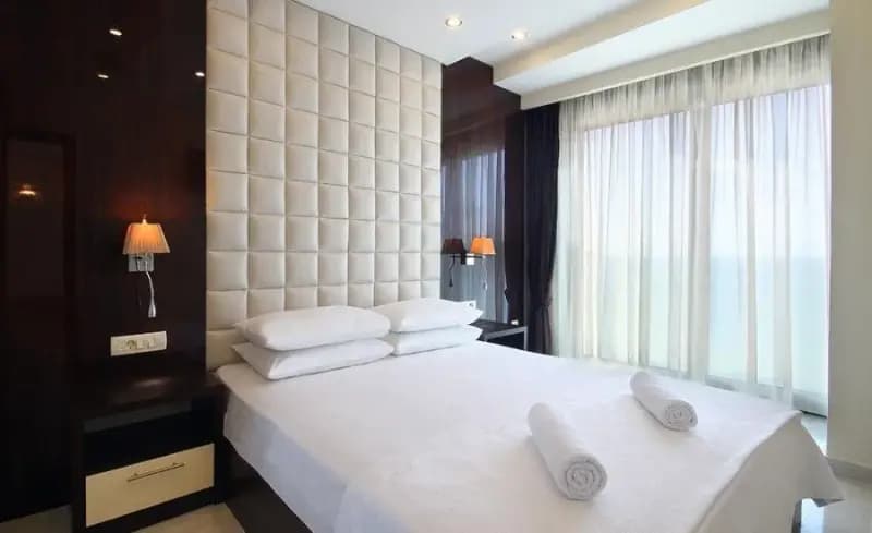 Izdavanje, jednosoban stan, 60m², Bečići, Budva