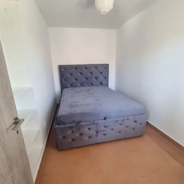 Оренда, однокімнатна квартира, 40м², Толоші, Подгориця