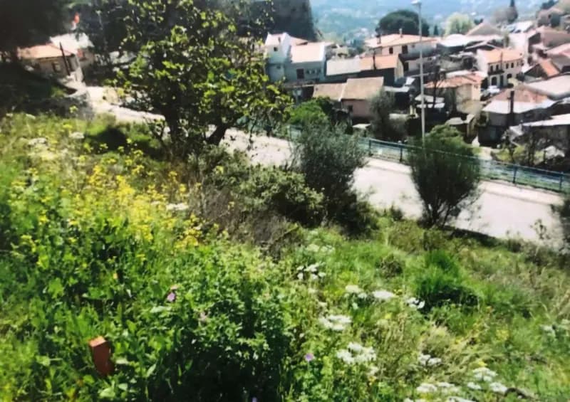 Plot with Ruins, Stari Bar