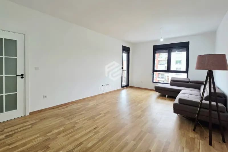 Jednosoban stan 52m2, Stari aerodrom – Podgorica