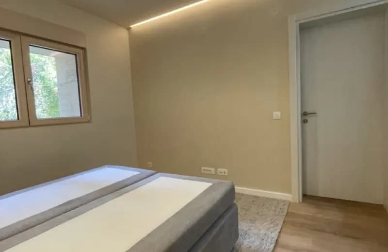 Satılık, tek odalı daire, 52m², Kotor