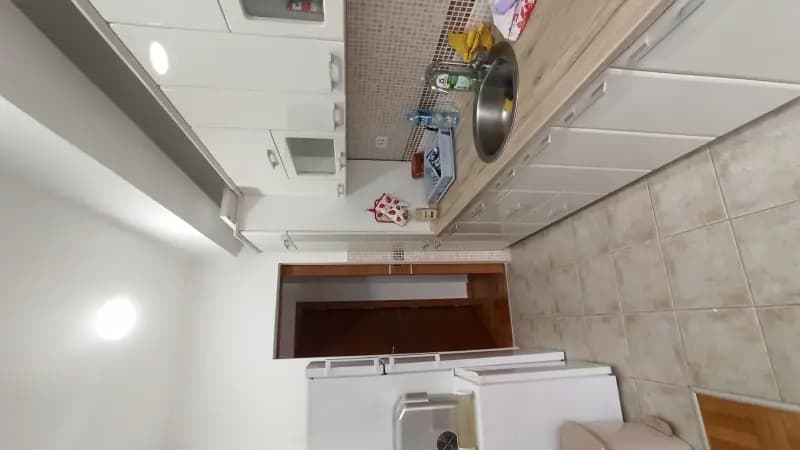 Izdavanje, dvosoban stan, 70m², Zabjelo, Podgorica