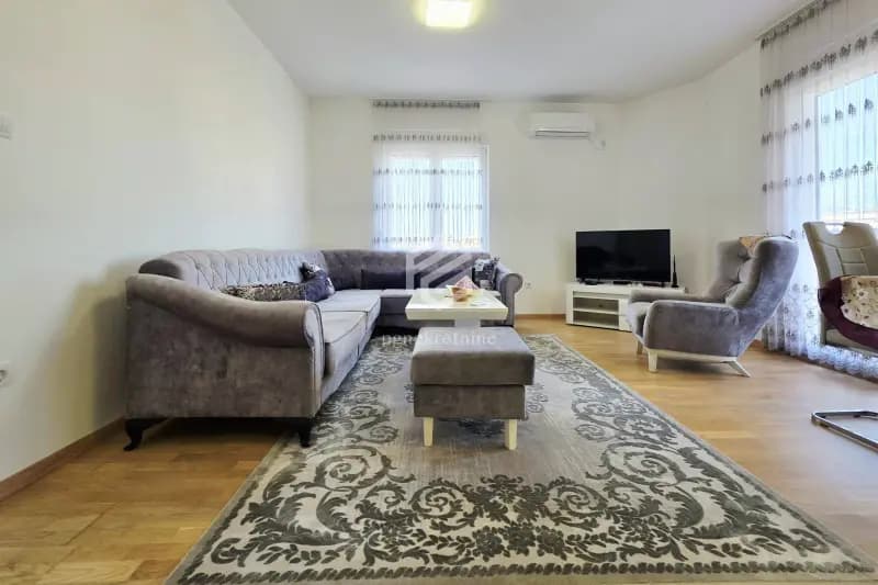 İki odalı daire 76m2, Eski havaalanı – Podgorica