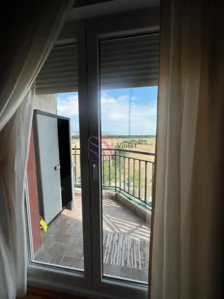Оренда, однокімнатна квартира, 45м², Старий Аеродром, Подгориця
