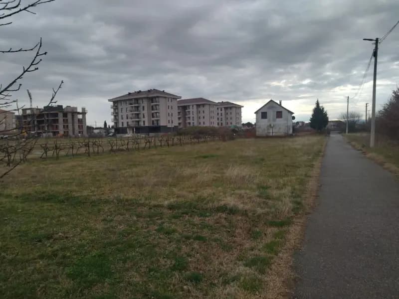 Sale, land, 942m², Tološi, Podgorica