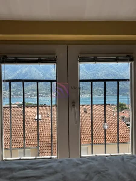 Prodaja, trosoban dupleks stan, 88m², Dobrota, Kotor