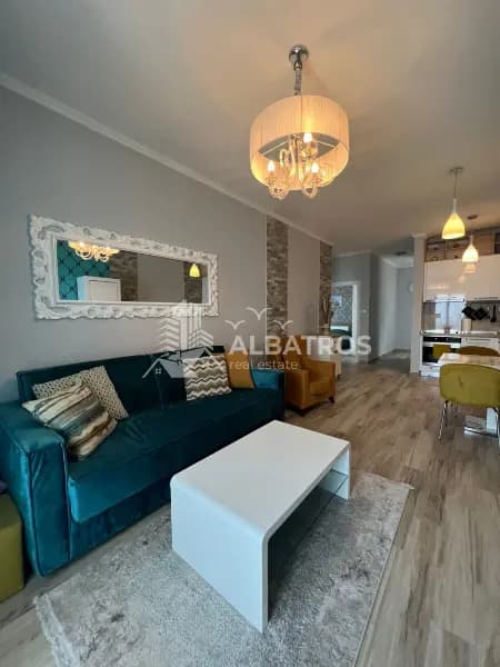 Продается двухкомнатная квартира в новостройке площадью 82м² в Добра Вода, Бар.