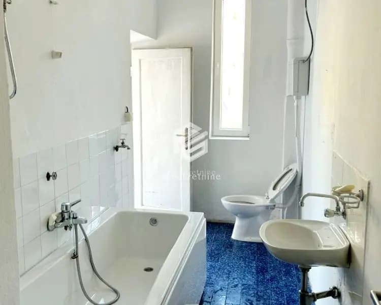 64m2 iki odalı daire, Merkez – Podgorica