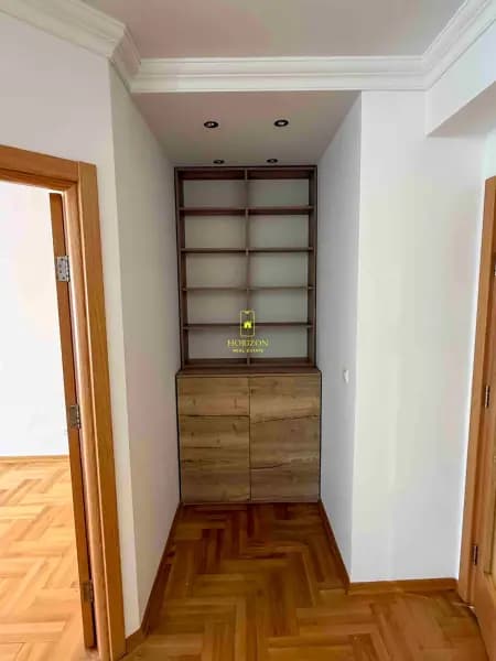 Trosoban stan 100m2, Preko Morače, Bulevar Džordža Vasingtona