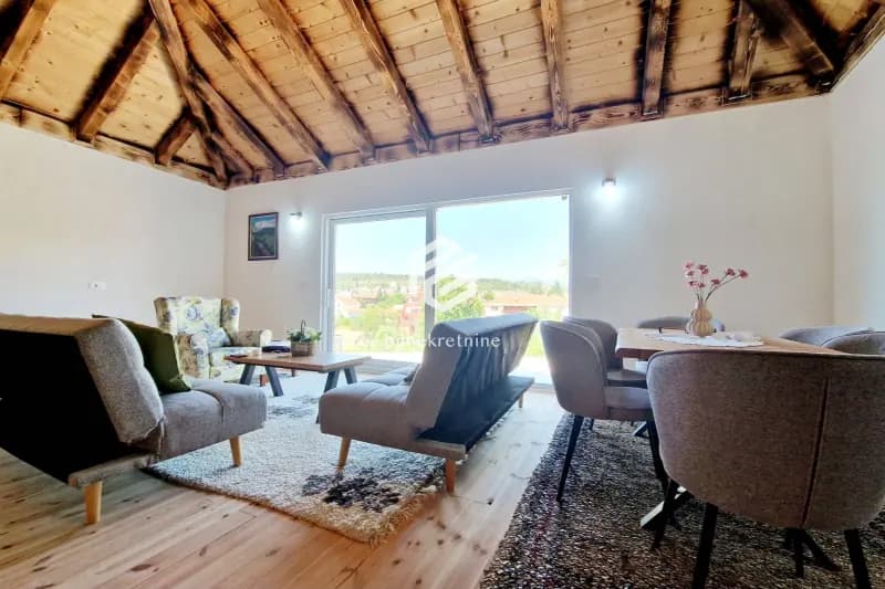 Porodična kuća 120m2 na placu 205m2, Konik – Podgorica