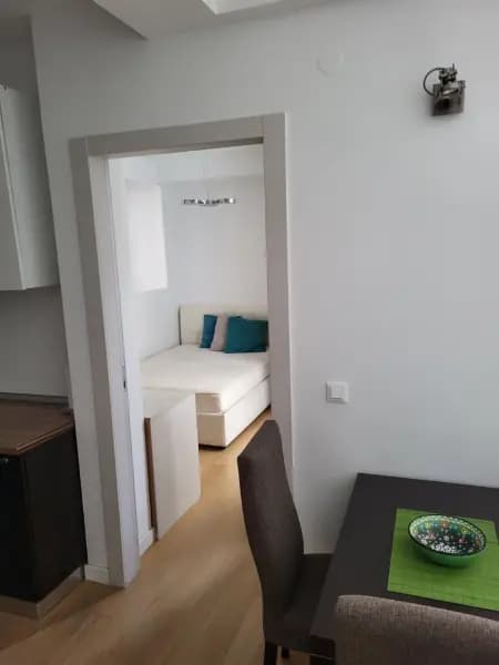 Продаж, однокімнатна квартира, 32м², Будва