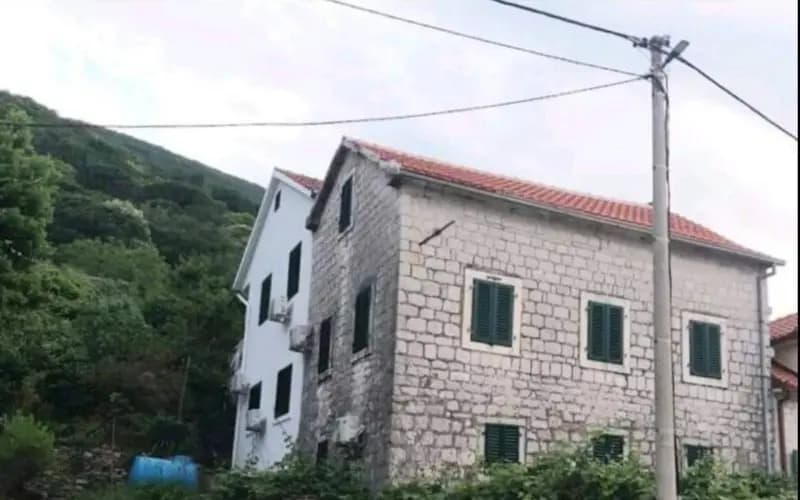 Prodaja, kuća, 300m², Herceg Novi
