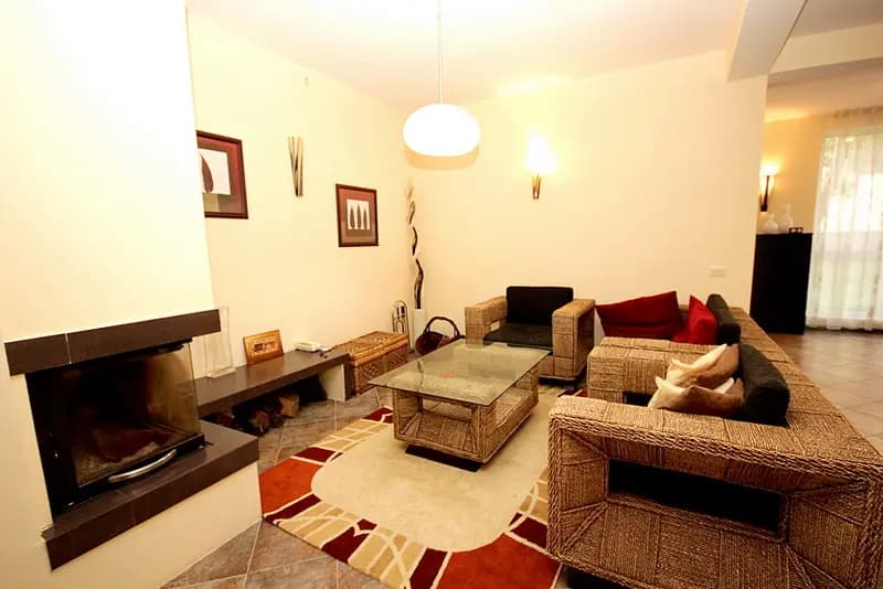 Kuća u Sutomoru br. 541