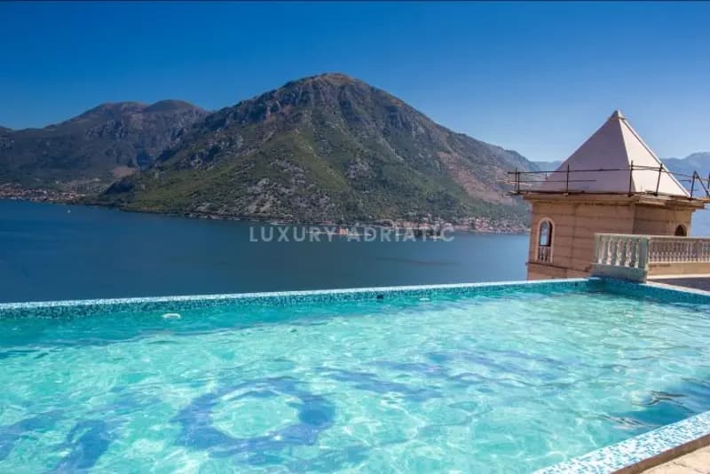 Kamena vila u Kostanjici - 30 m od mora