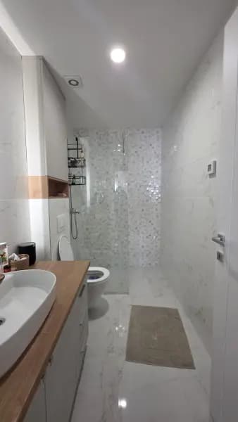 Продаж, двокімнатна квартира, 69м², Старий Аеродром, Подгориця