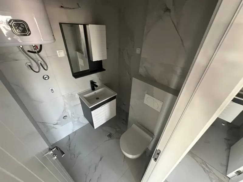 Продаж, трикімнатна квартира, 66м², Central Point, Подгориця