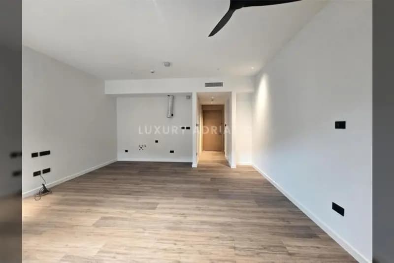 Studio in Hotel SIRO -- Porto Montenegro - reduced price