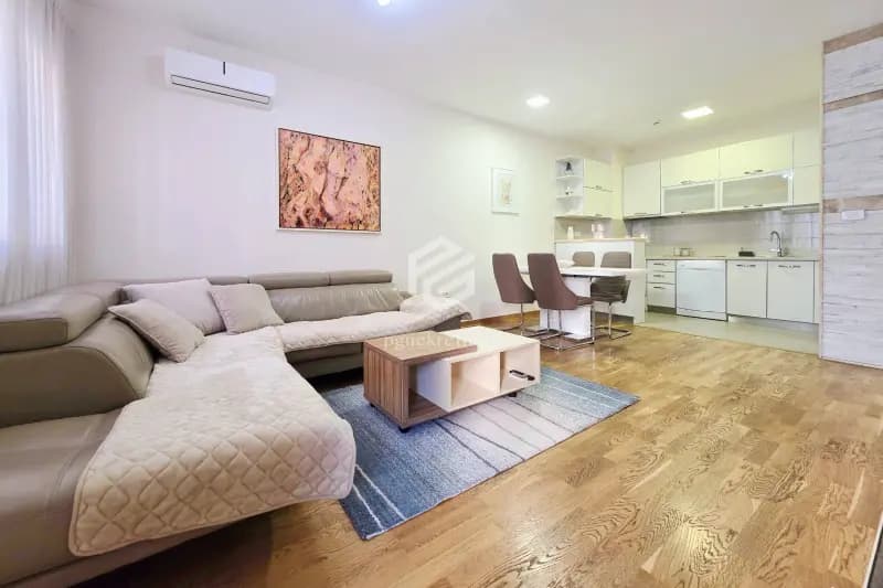 İki odalı daire 65m2, City kvart – Podgorica