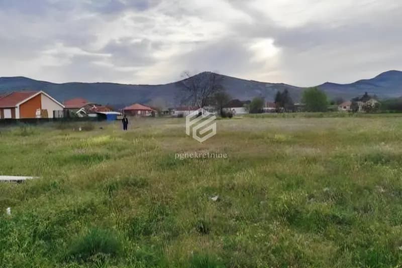 Plot 371m2, Donji Kokoti – Podgorica