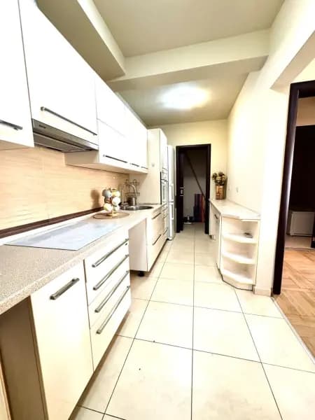 Продаж, двокімнатна квартира, 81м², Бечичі, Будва