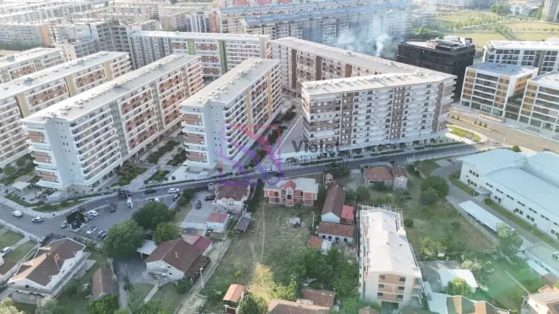 Sale, land, 652m², Central Point, Podgorica