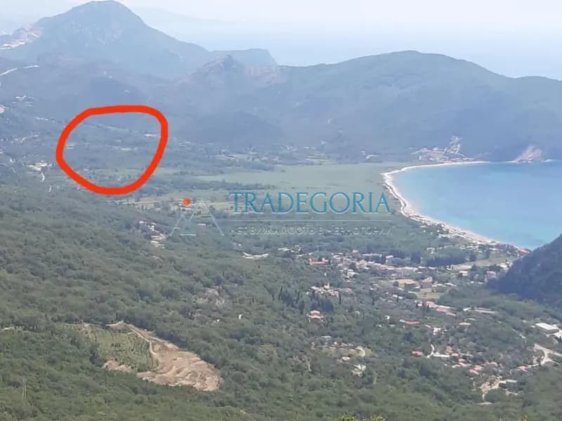 Deniz manzaralı Buljarica'da arazi.