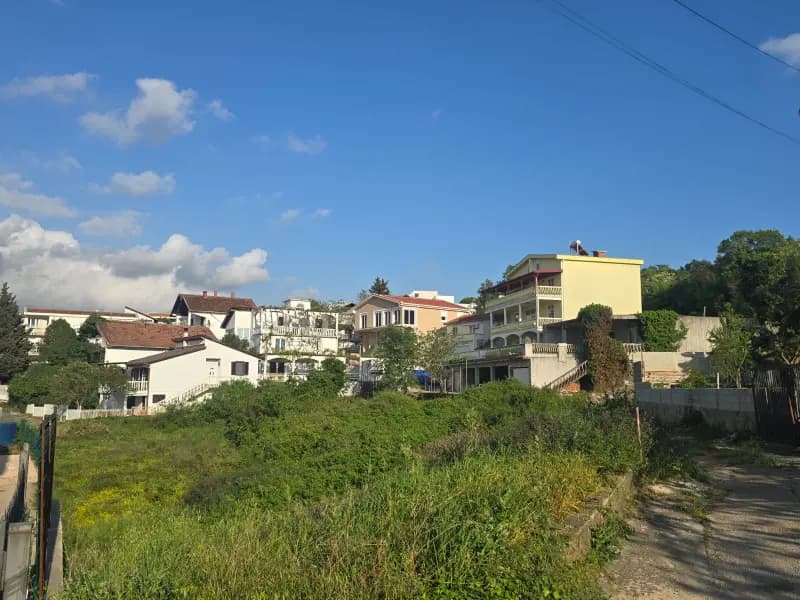 Urbanized Plot Dubrava 1250m2