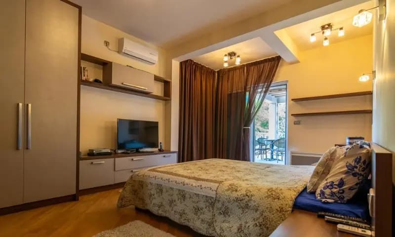 Villa in Tivat Nr. 290