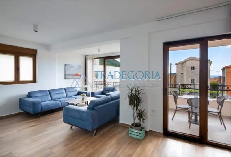 Mini-hotel in Budva with 11 apartments