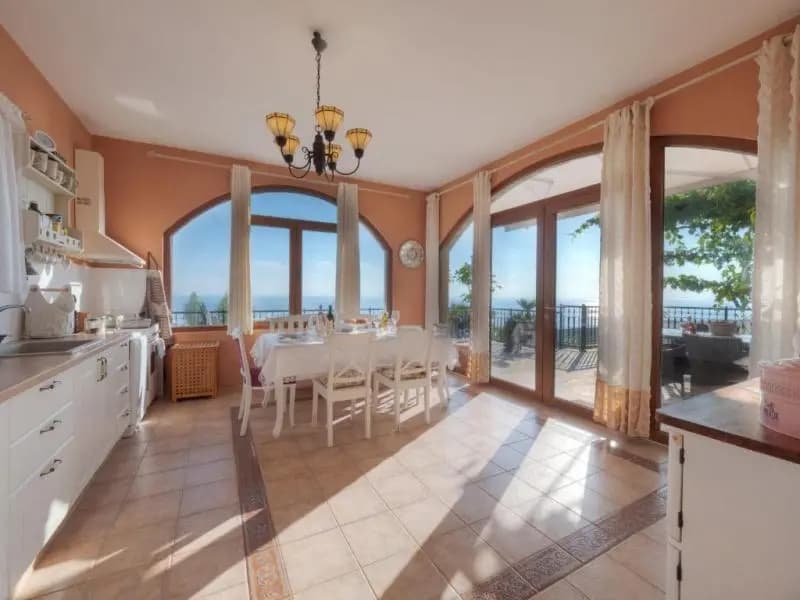 Verkauf, Villa, 175m², Kotor