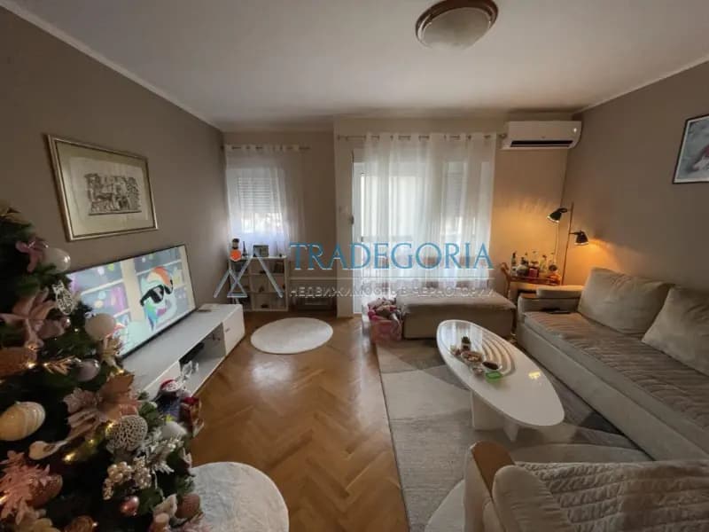 Petrovac'ta iki odalı daire